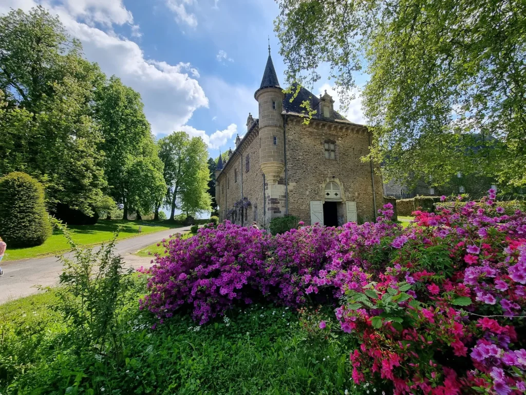 Écuries de la Marquise au château de Pompadour