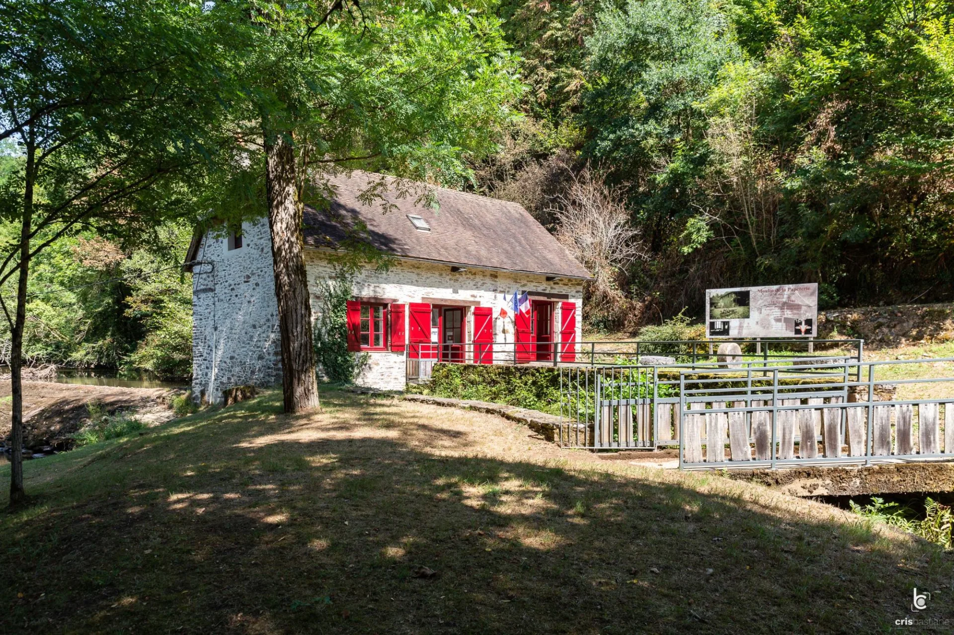 Beyssenac : moulin de la Résistance du Pont Lasveyras