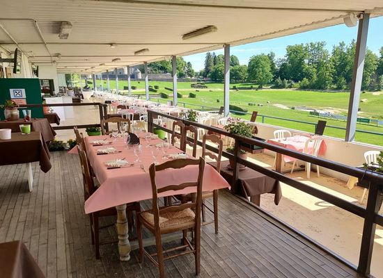Panoramic restaurant in the stands, le Pompadour, Corrèze