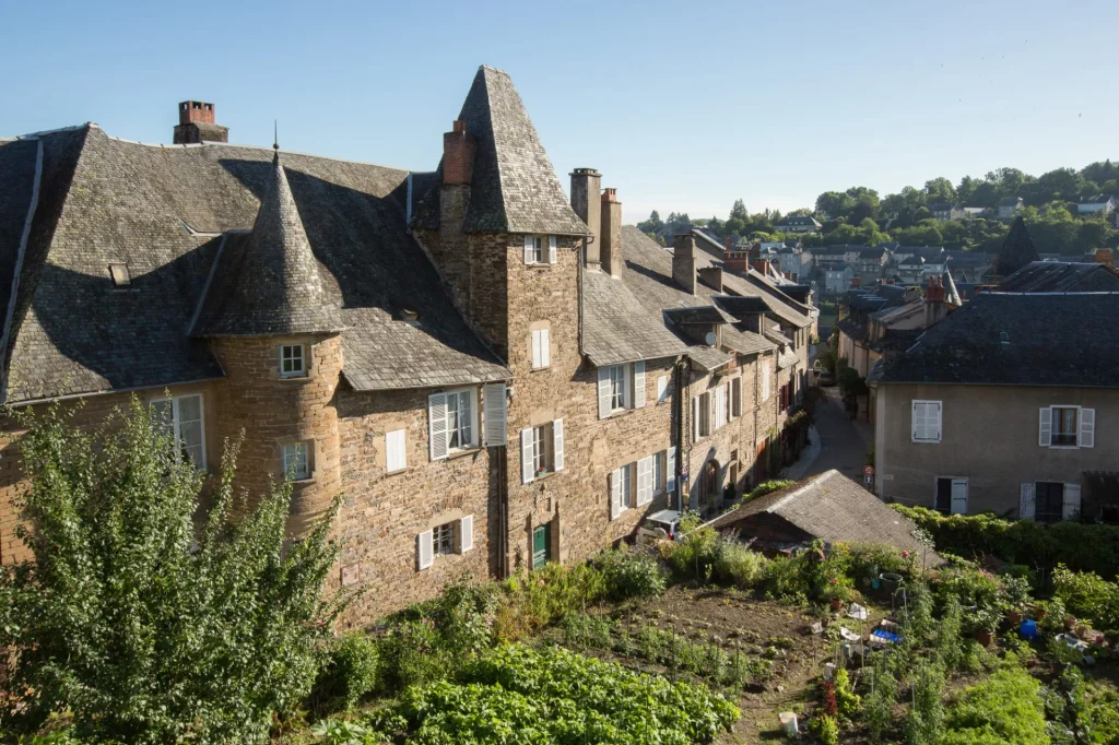 Uzerche -Chateau de Tayac