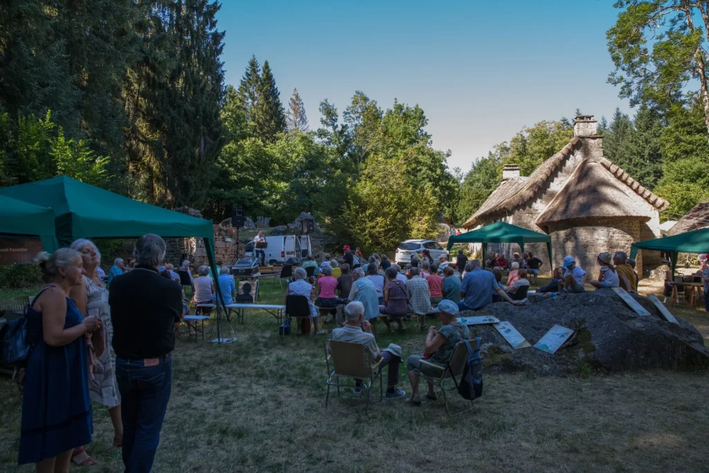 La fête des Roses à Clédat