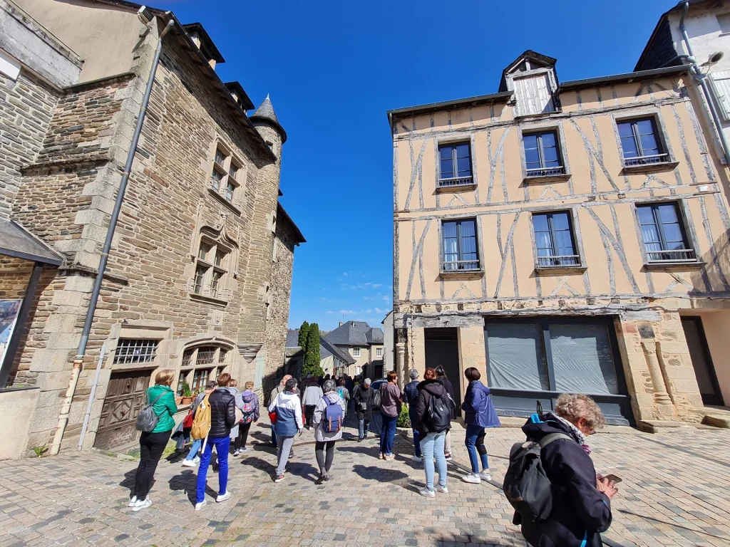 Visite de groupes Uzerche, Corrèze