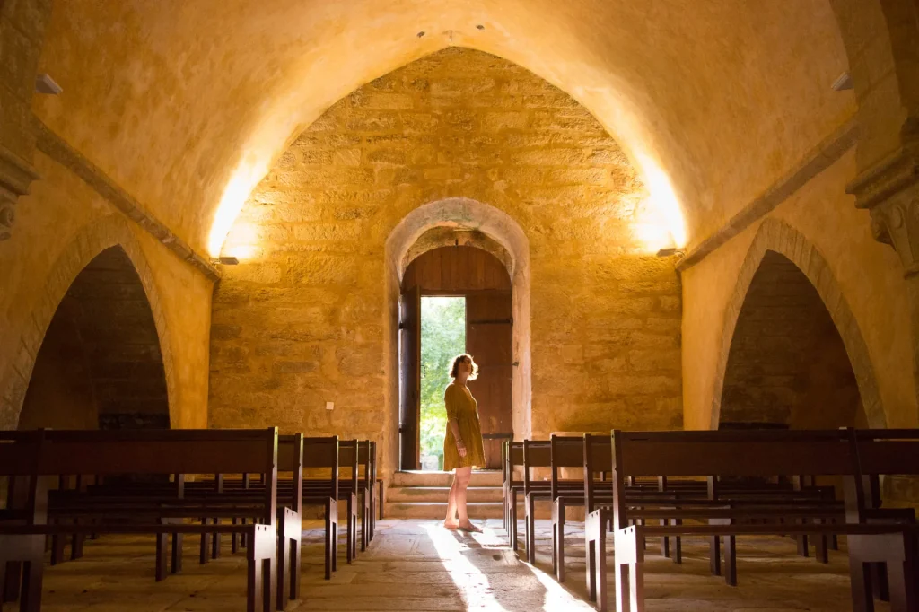 Intérieur de l'église de Lestards