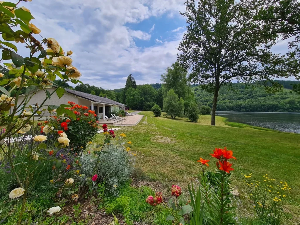 gîtes les Combelles - Saint-Hilaire-les-Courbes - Corrèze