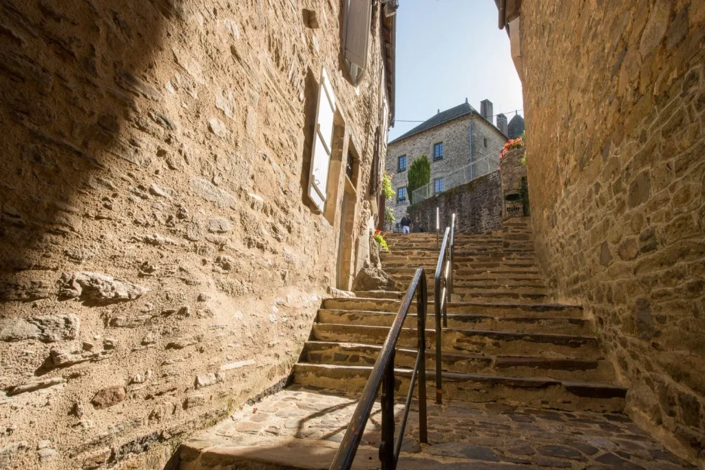 escalier vieille ville d'Uzerche