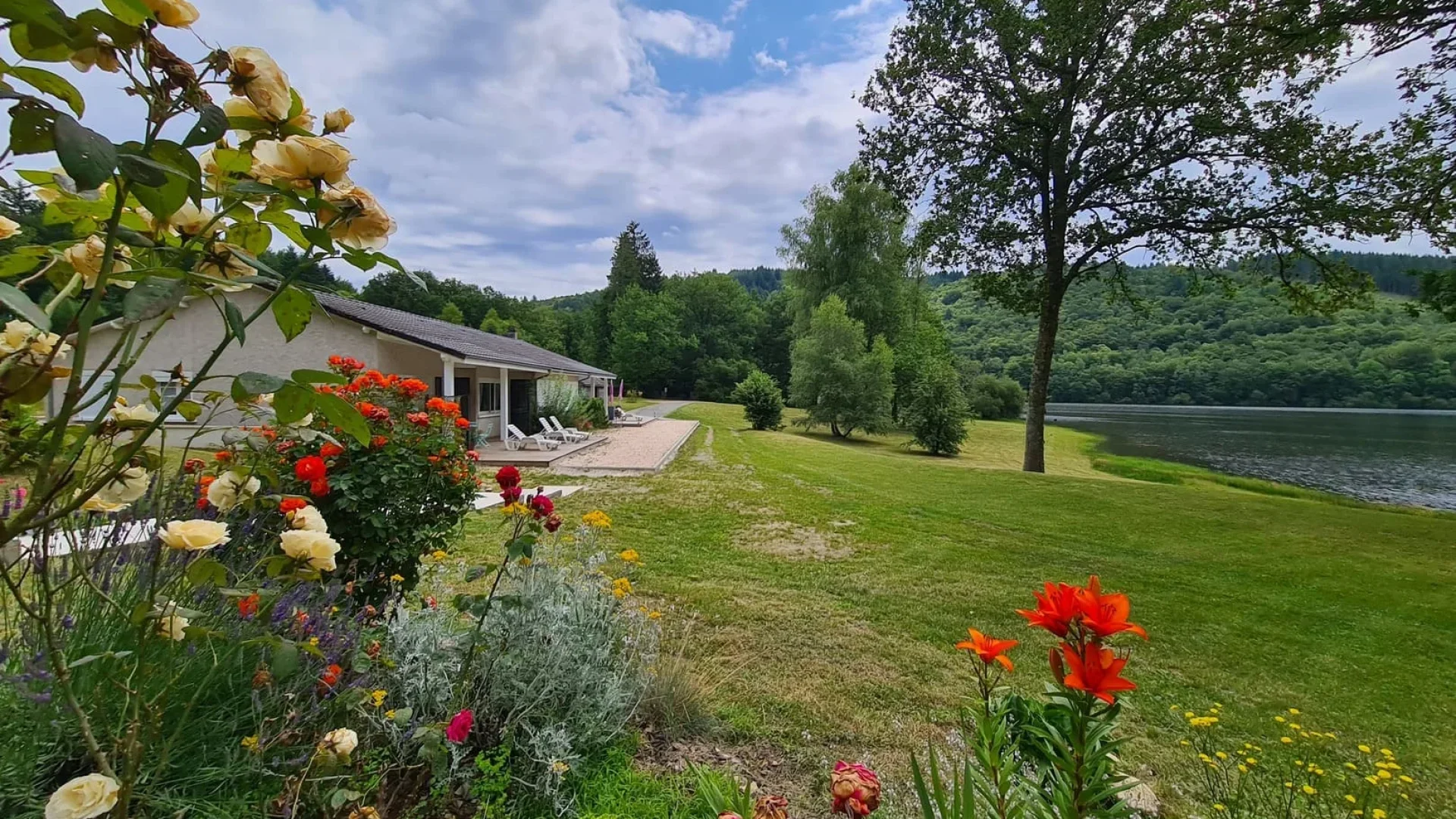 gîtes les Combelles - Saint-Hilaire-les-Courbes - Corrèze
