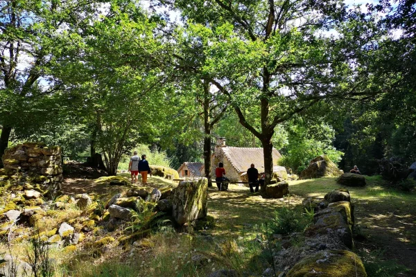 Village abandonné de Clédat en Corrèze