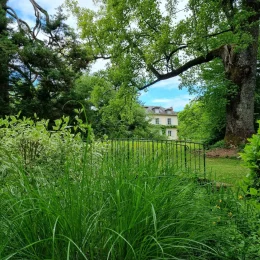 Parc de Meyrignac à St-Ybard en Corrèze.