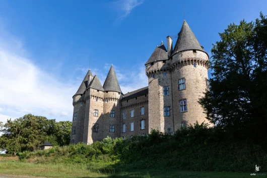 Châteaux